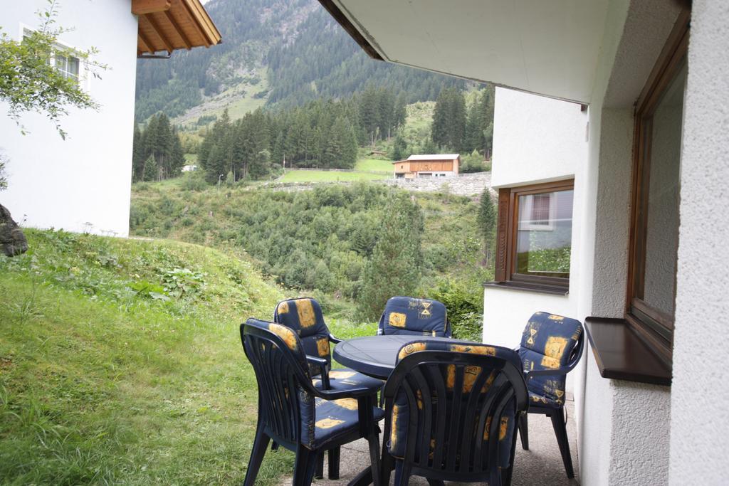 Hirschstube Appartement Ischgl Kamer foto